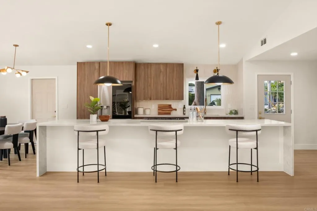 Additional image 3 of 835 Cathy Lane, Cardiff By The Sea, CA 92007