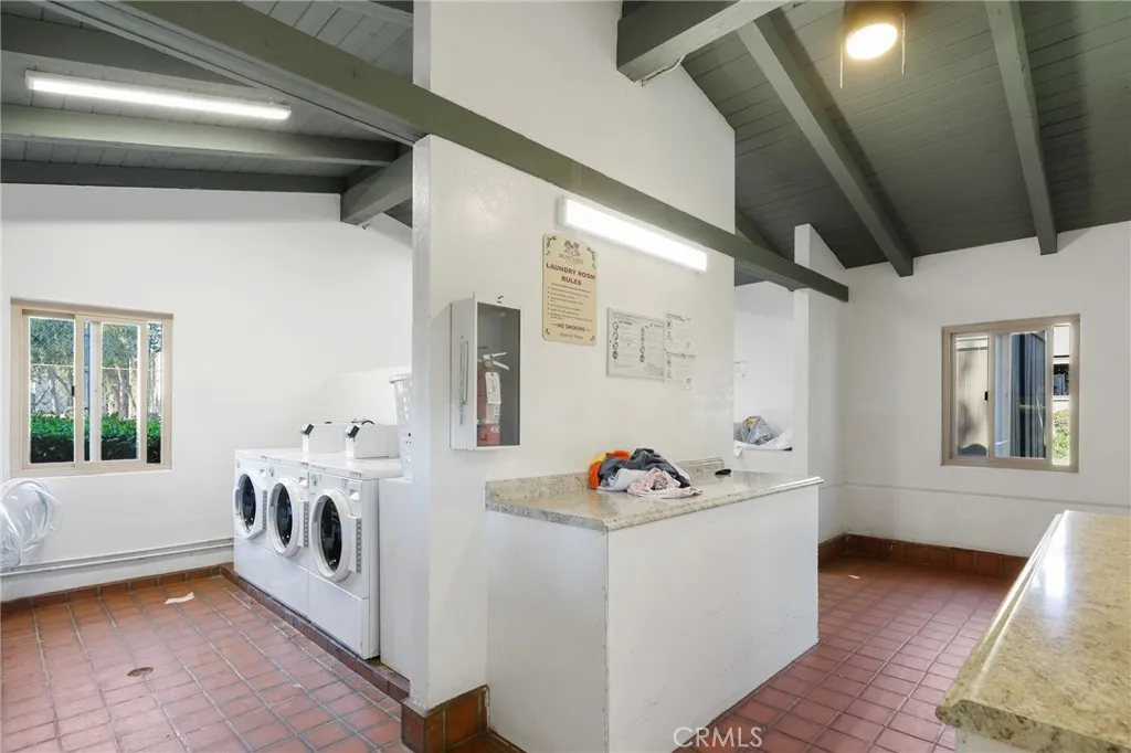 Additional image 14 of 1345 Cabrillo Park Drive Unit Q02, Santa Ana, CA 92701