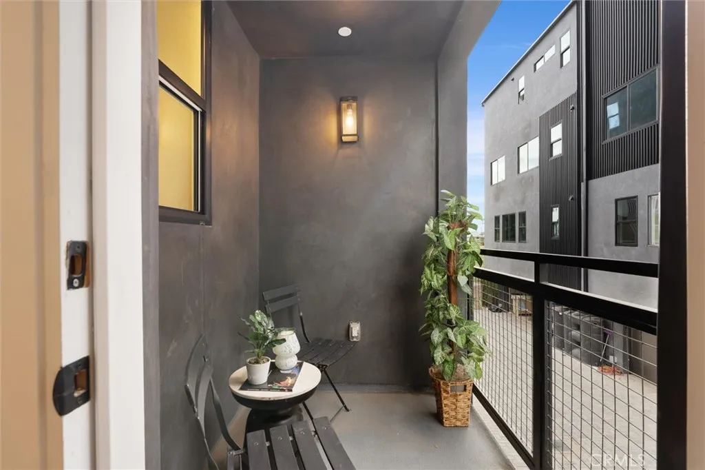 Additional image 20 of 6059 N Tujunga Avenue, North Hollywood, CA 91606