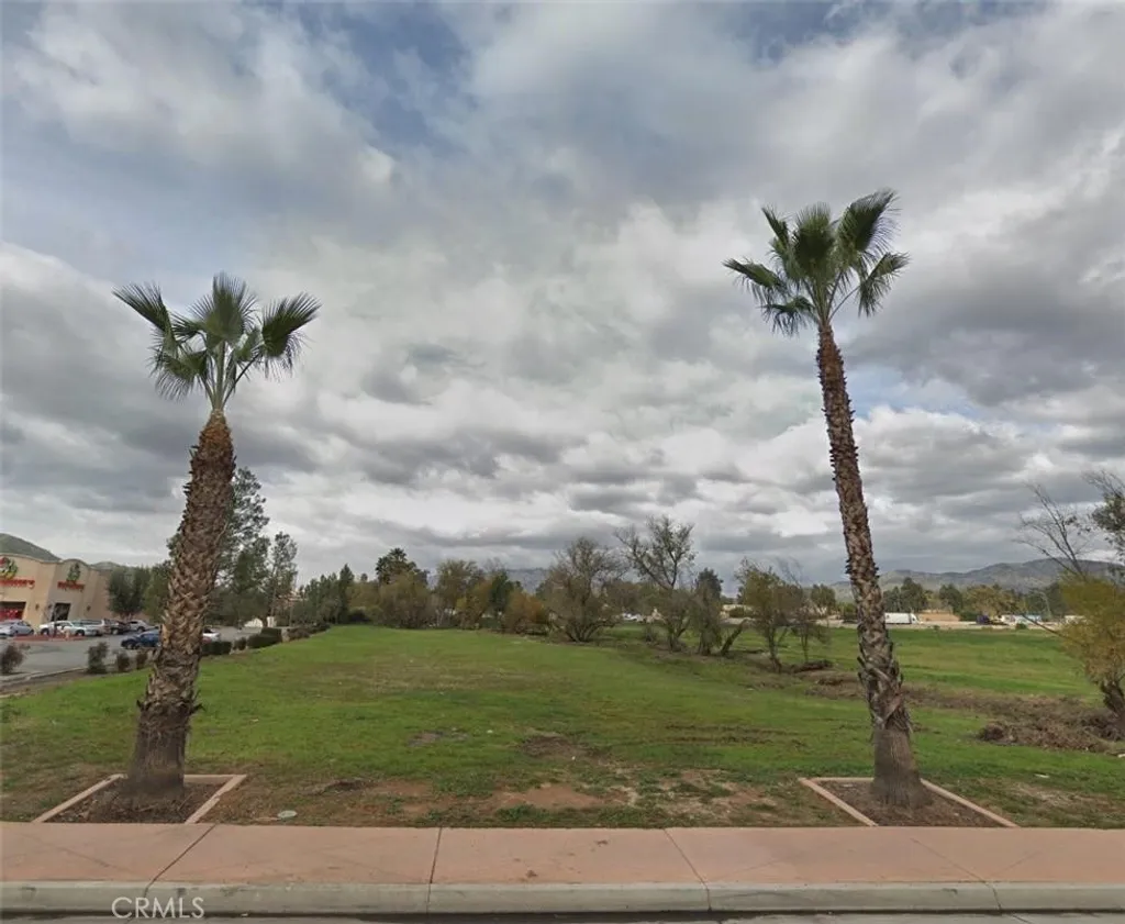 23166 Sunnymead BL, Moreno Valley, CA 92533