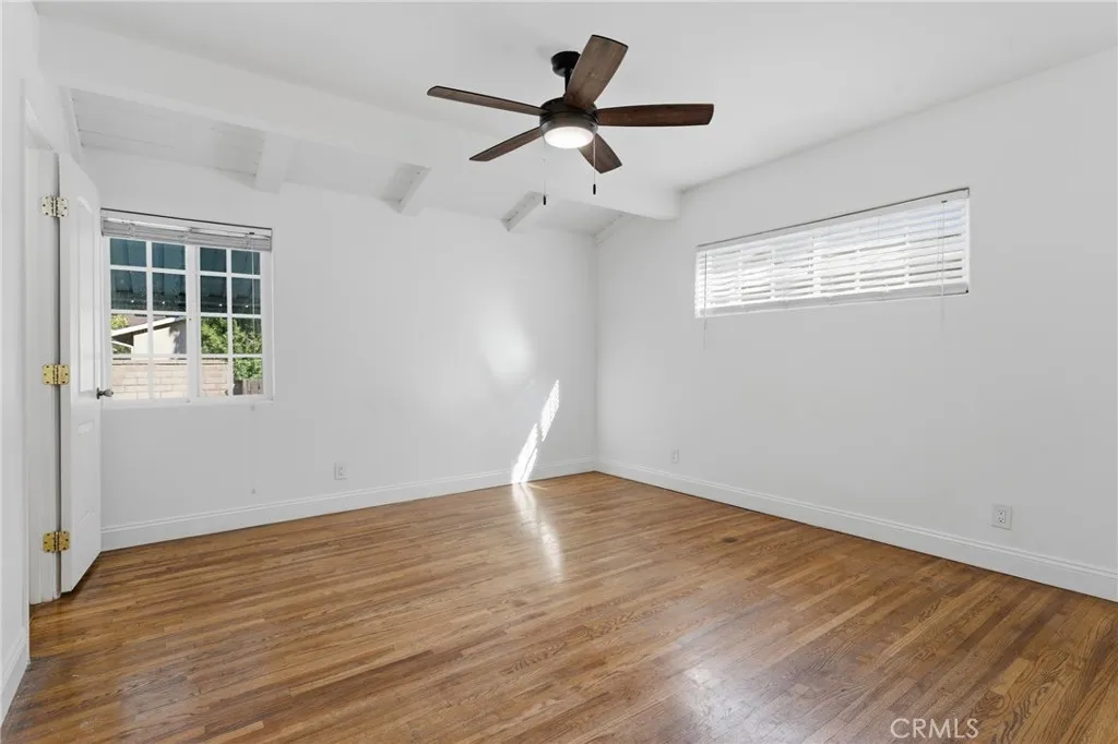 Additional image 19 of 22727 Collins, Woodland Hills, CA 91367