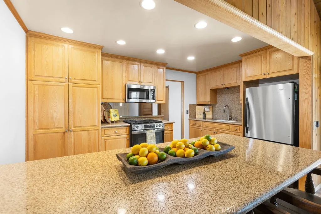 Additional image 37 of 995 Post Road, Costa Mesa, CA 92626