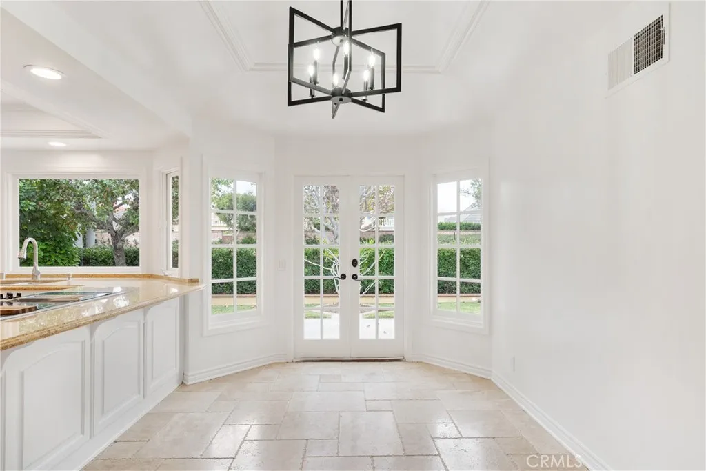 Additional image 57 of 19371 Woodlands Ln, Huntington Beach, CA 92648