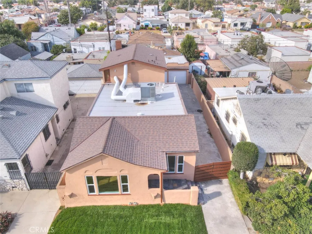 Additional image 82 of 547 W 106th St, Los Angeles, CA 90044