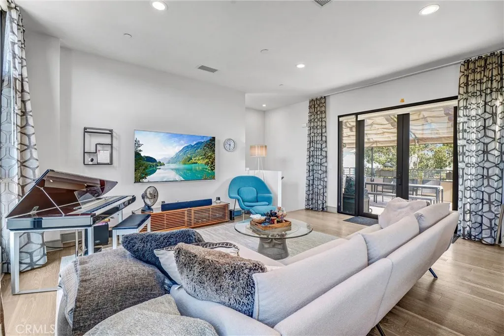 Additional image 48 of 820 Mission Street Unit 100, South Pasadena, CA 91030