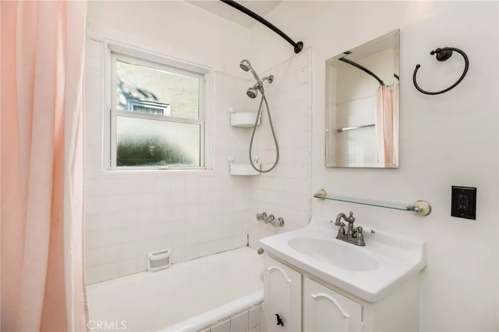 Additional image 19 of 1323 5th Street, Glendale, CA 91201