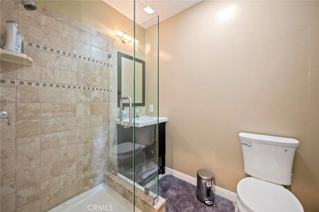 Additional image 37 of 5212 Reynier Avenue, Los Angeles, CA 90056