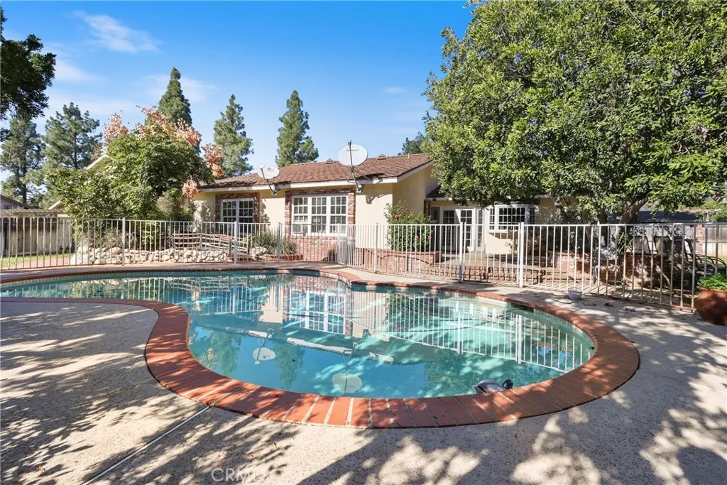 Additional image 98 of 2490 Michigan Dr, Claremont, CA 91711