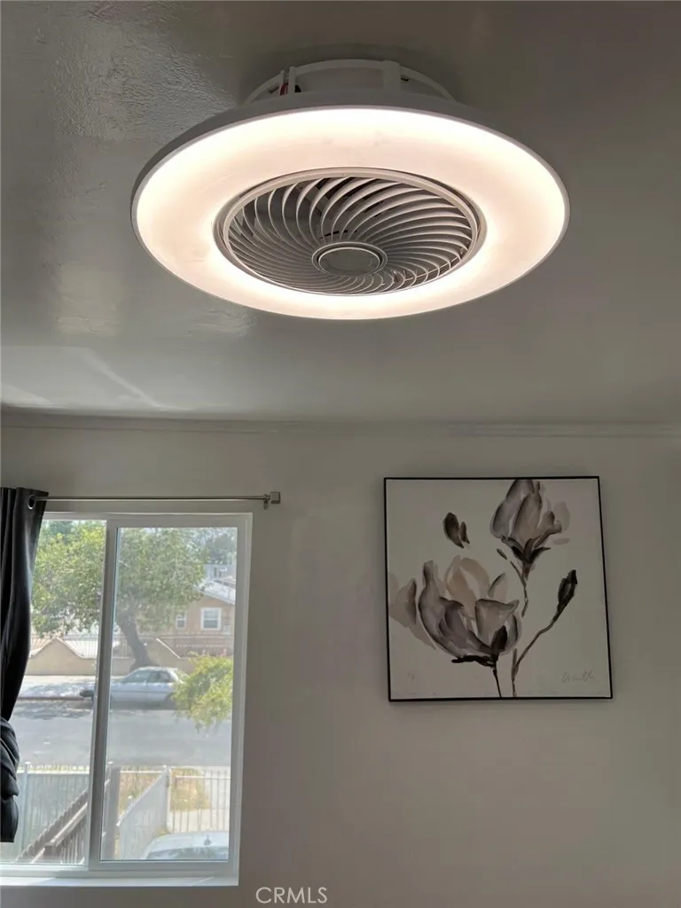 Additional image 43 of 1205 W 57th St, Los Angeles, CA 90037