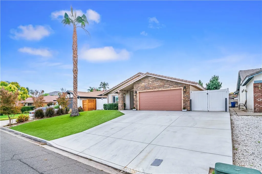 Additional image 39 of 30563 Meadowlark Dr, Canyon Lake, CA 92587