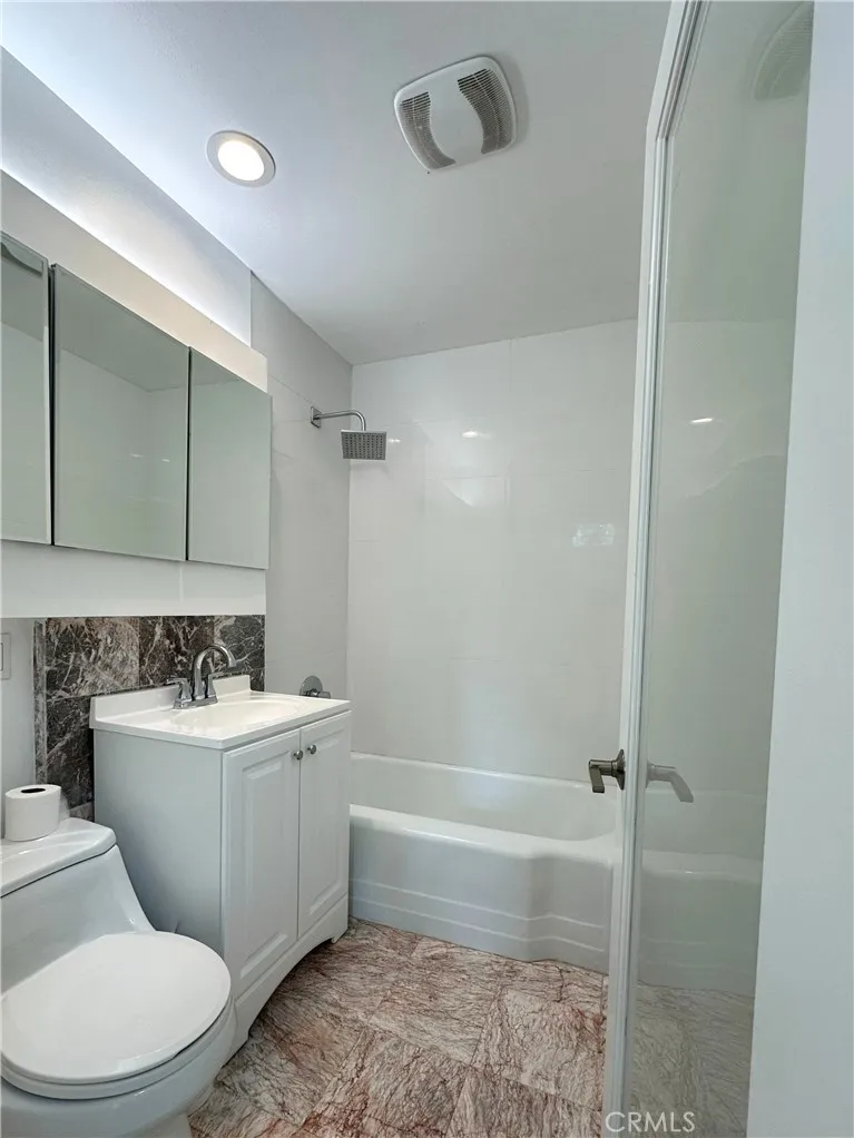 Additional image 60 of 22037 Ybarra, Woodland Hills, CA 91364