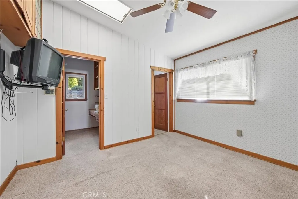 Additional image 90 of 22050 Independencia Street, Woodland Hills, CA 91364