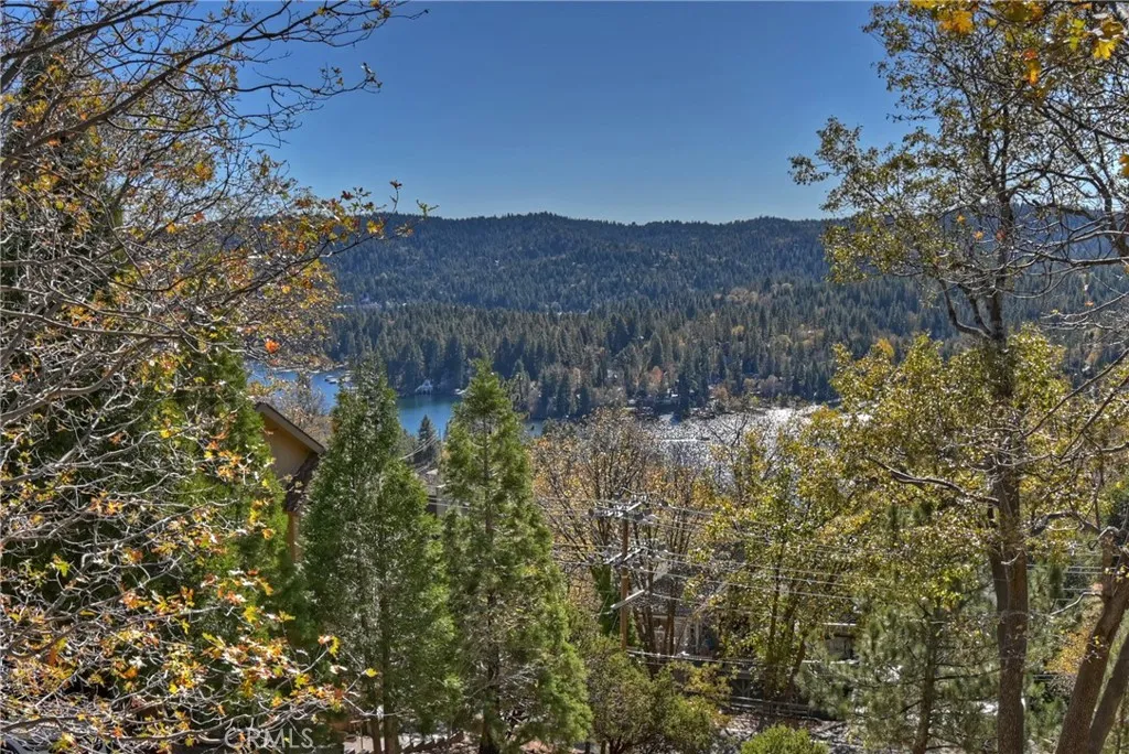 Additional image 3 of 27685 St Bernard Ln, Lake Arrowhead, CA 92352