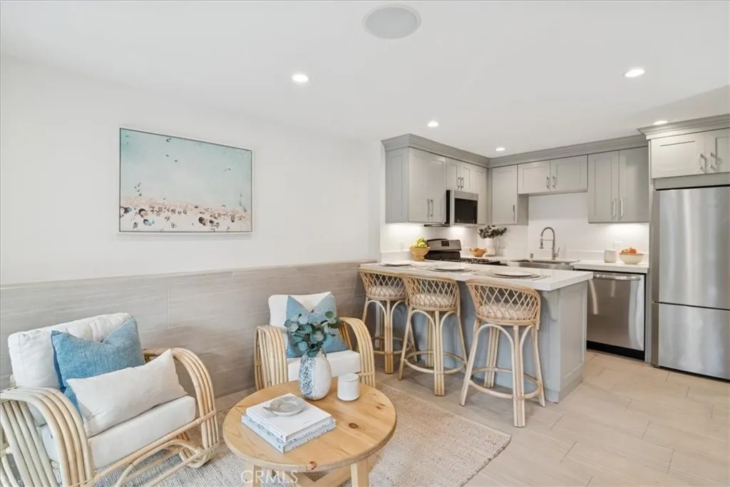 Additional image 100 of 523 S Francisca Avenue, Redondo Beach, CA 90277