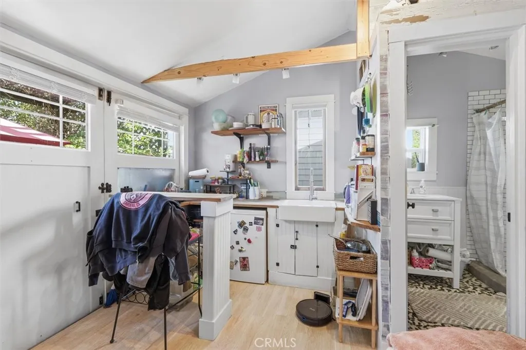 Additional image 66 of 222 S Broadway Ave, Redondo Beach, CA 90277