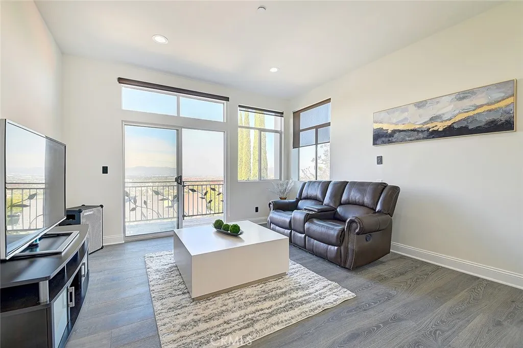 Additional image 28 of 3952 Oakfield Drive, Sherman Oaks, CA 91423