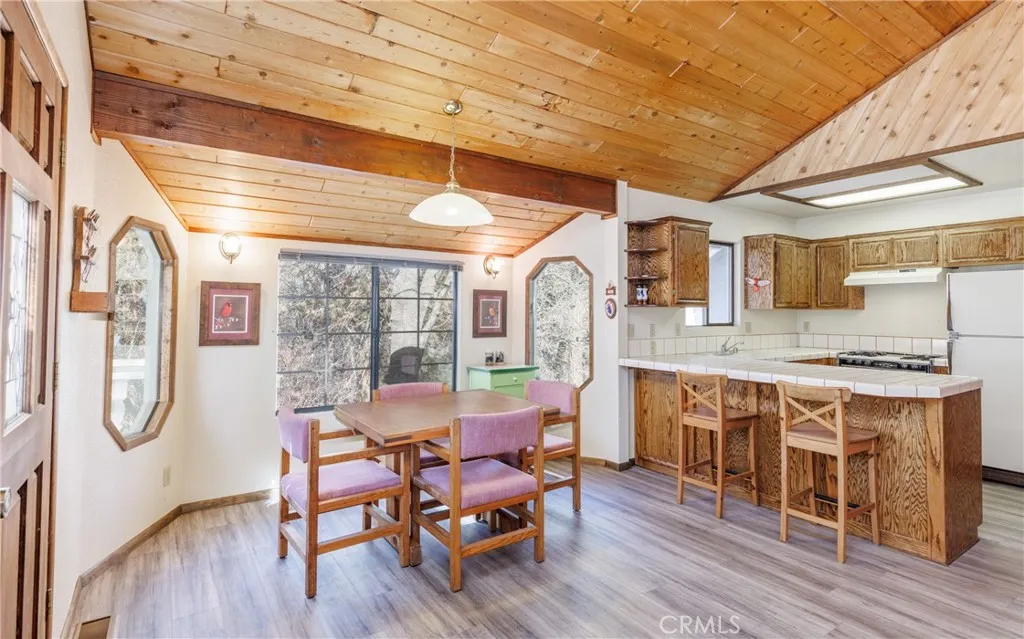 Additional image 45 of 801 Highland Ln, Sugarloaf, CA 92386