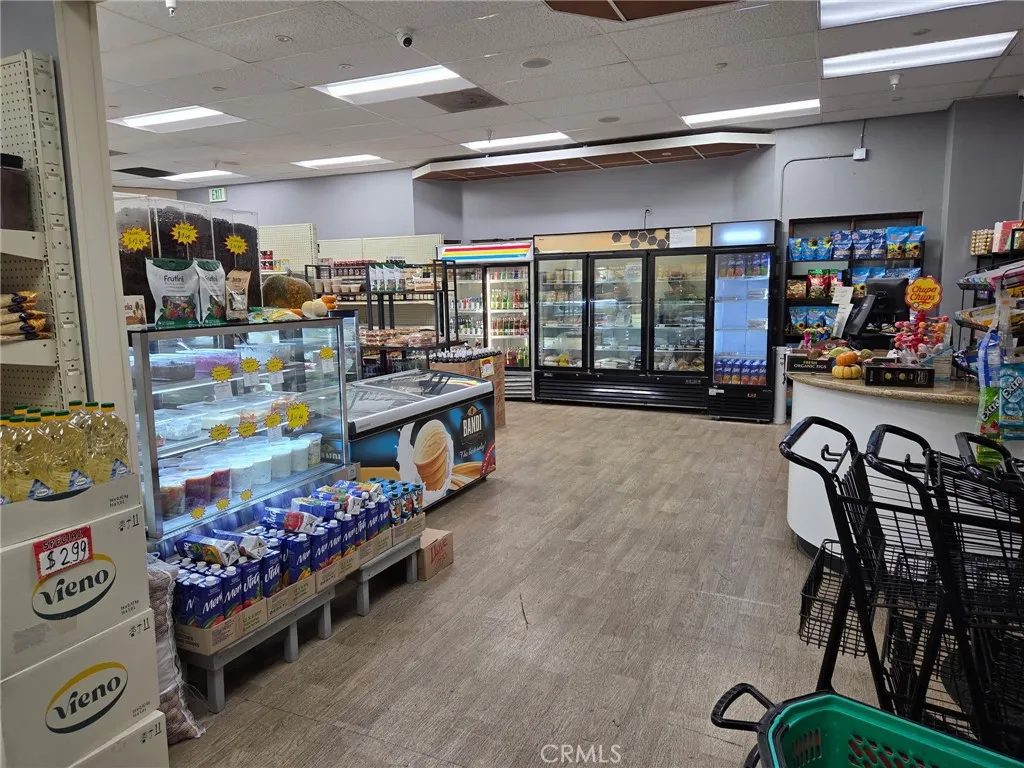 Additional image 4 of 11009 Burbank, North Hollywood, CA 91601