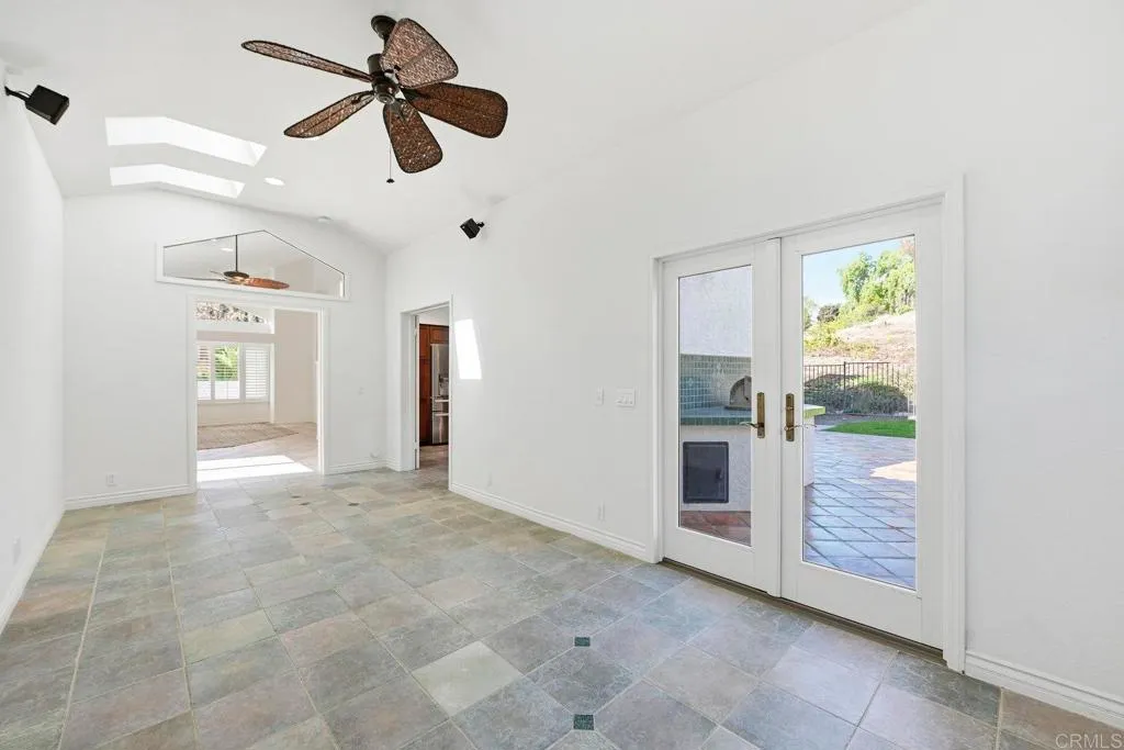 Additional image 26 of 2070 Tiffany Drive, Oceanside, CA 92056