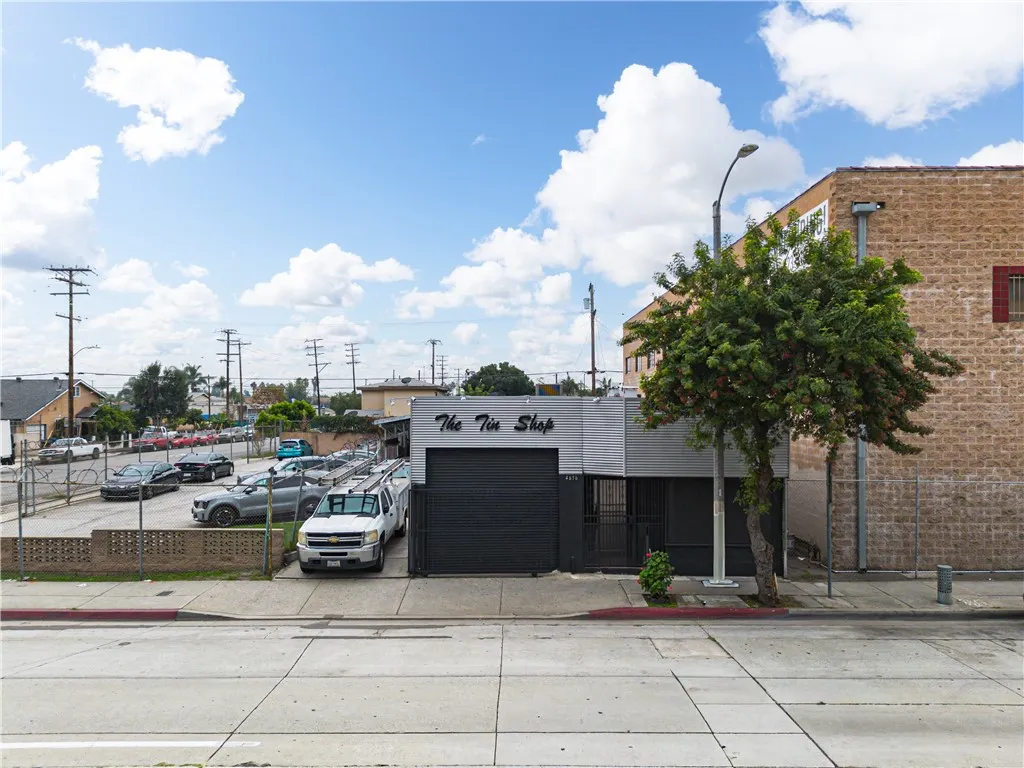 Additional image 43 of 4656 Floral Dr, Los Angeles, CA 90022