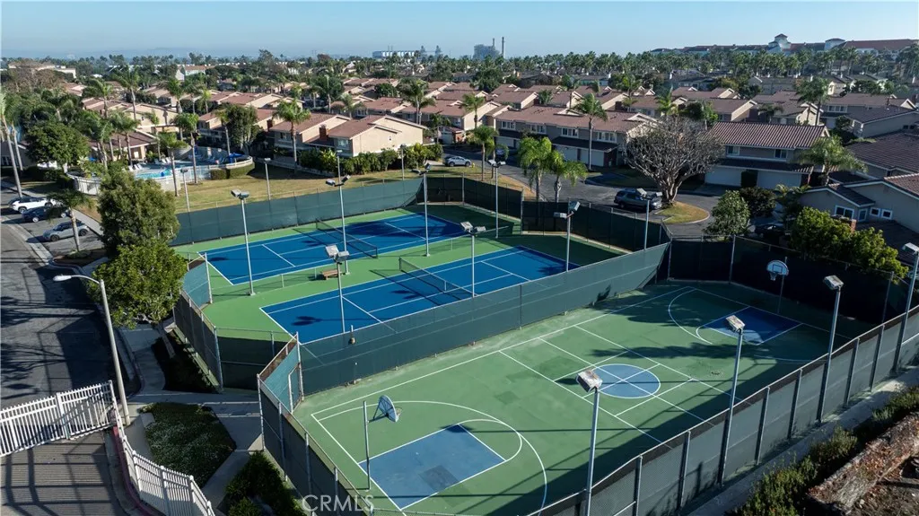 Additional image 58 of 21066 Poolside Ln, Huntington Beach, CA 92648