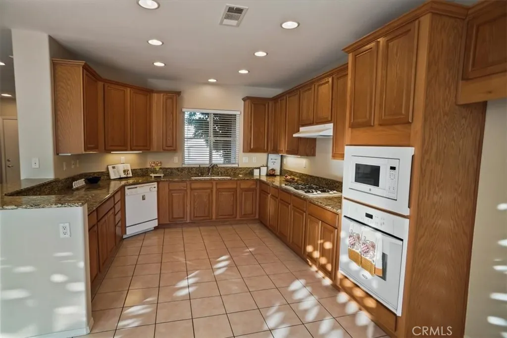 Additional image 7 of 20046 Christopher Ln, Saugus, CA 91350