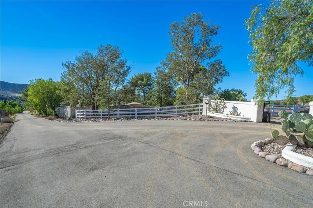 Additional image 132 of 9435 Hierba Rd, Agua Dulce, CA 91390
