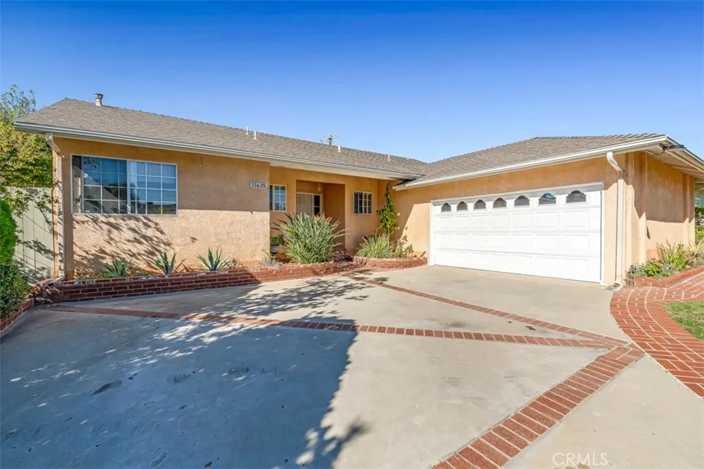 Additional image 2 of 11435 Gothic, Granada Hills, CA 91344