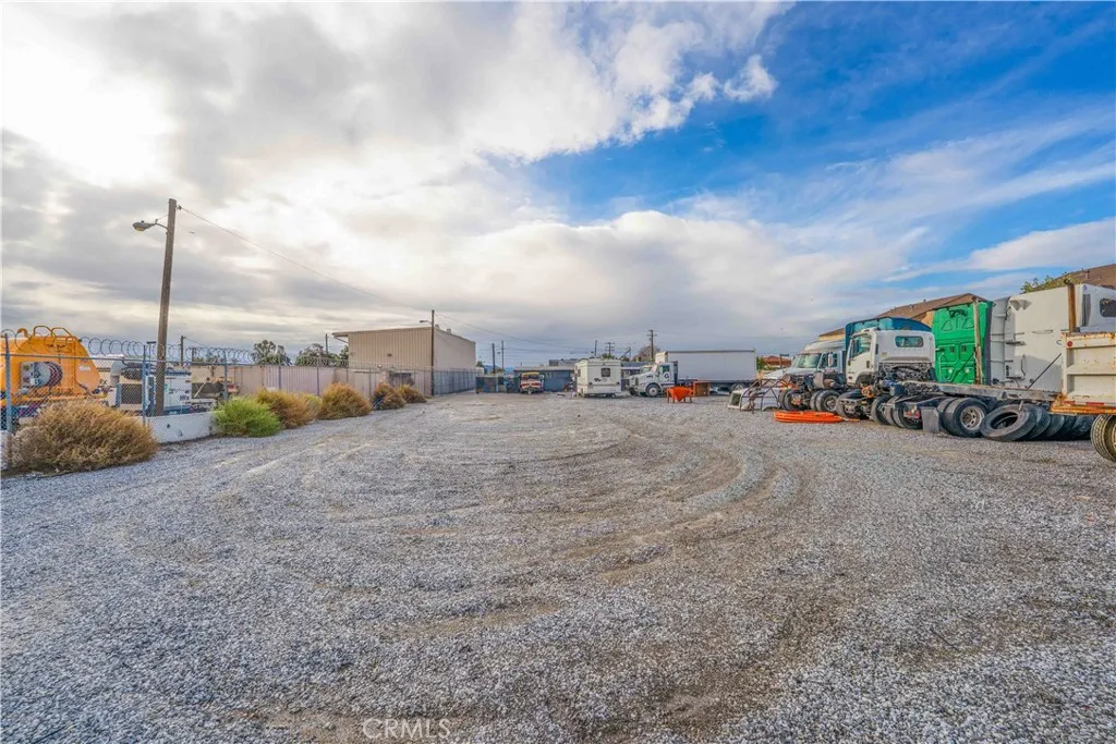 Additional image 46 of 17606 Arrow Blvd, Fontana, CA 92335