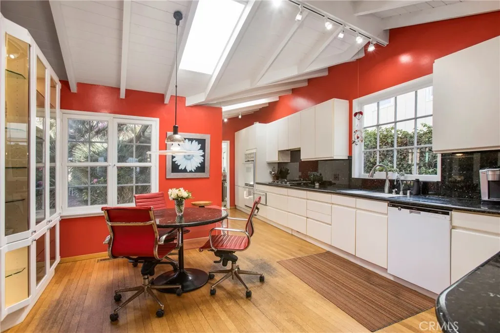 Additional image 18 of 98 S La Senda Dr, Laguna Beach, CA 92651