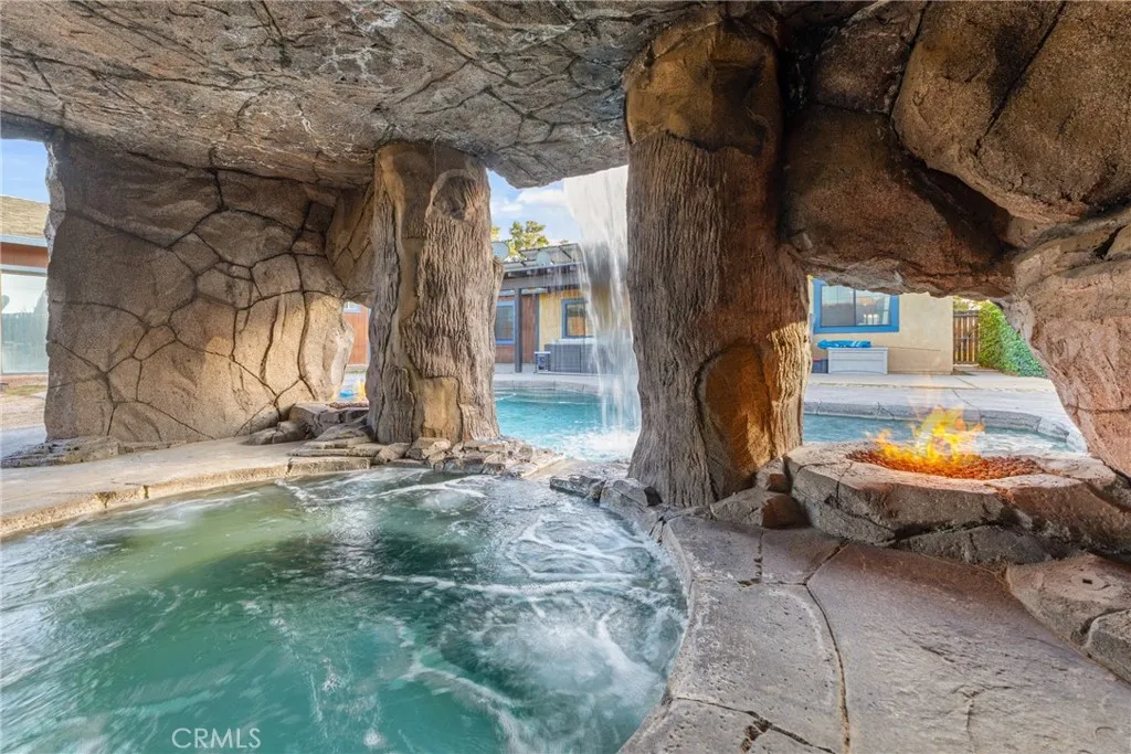 Additional image 46 of 15712 Cashew St, Hesperia, CA 92345