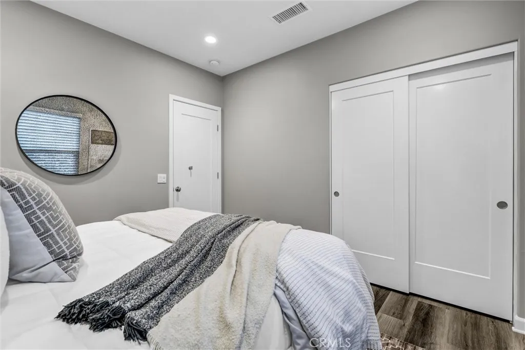 Additional image 19 of 107 Copeland, Irvine, CA 92618