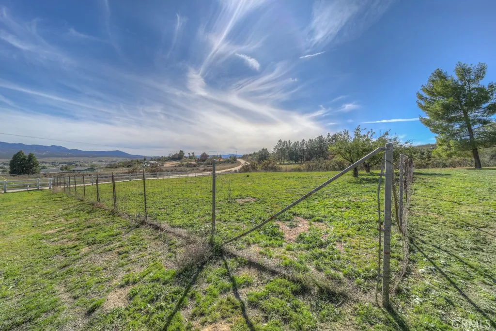 Additional image 22 of 40120 Lakeshore Blvd, Aguanga, CA 92536