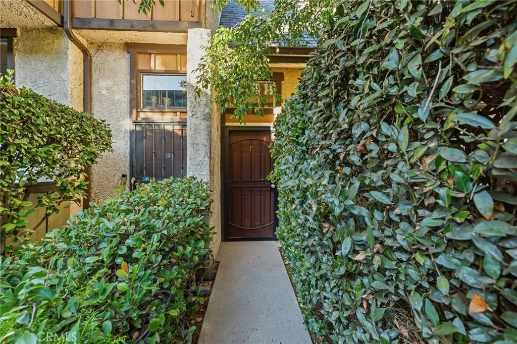 Additional image 36 of 13567 Valerio Street Unit F, Van Nuys, CA 91405