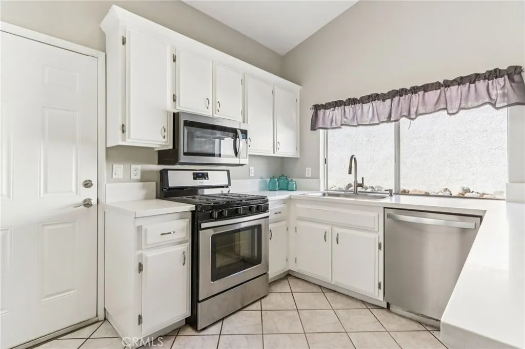 Additional image 19 of 15031 Vista View st, Lake Elsinore, CA 92530