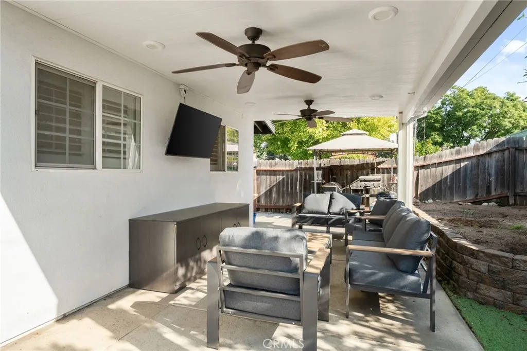 Additional image 42 of 230 Phlox Avenue, Redlands, CA 92373