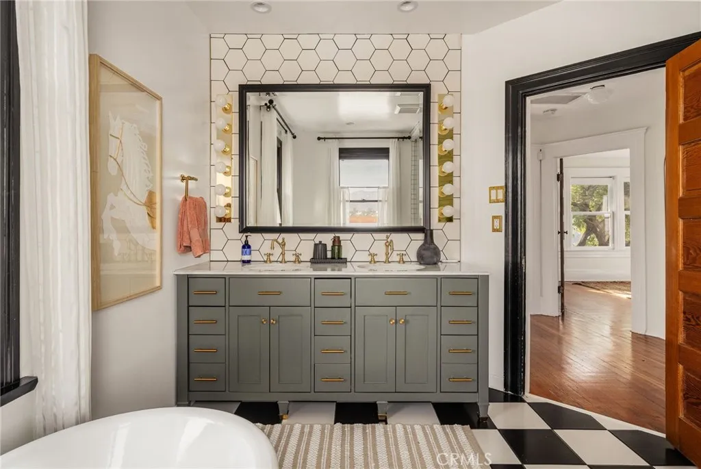 Additional image 98 of 5301 Abbott Place, Los Angeles, CA 90042