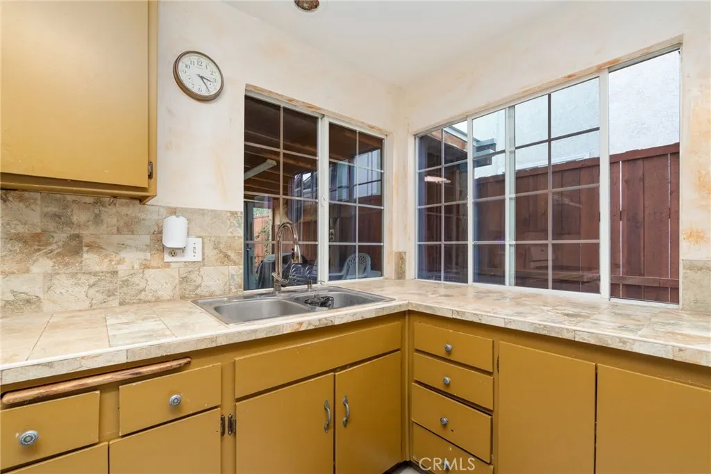 Additional image 51 of 5762 Sky Meadow St, Jurupa Valley, CA 92509