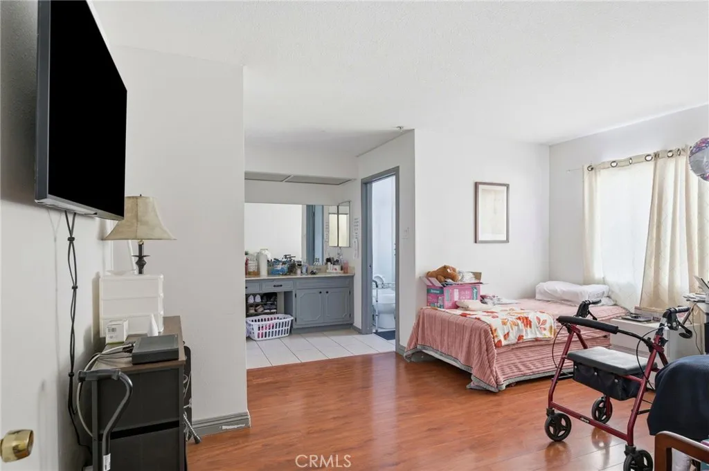 Additional image 61 of 27828 Parkvale Dr, Santa Clarita, CA 91350