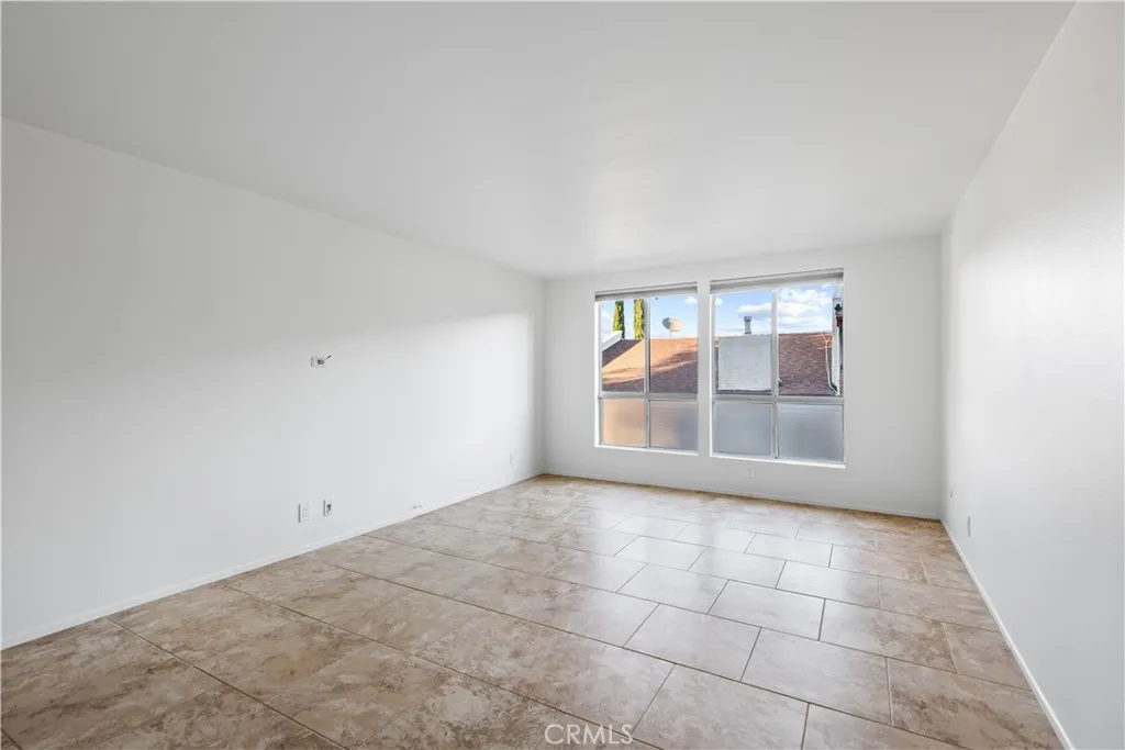 Additional image 10 of 5115 Kester Unit 202, Sherman Oaks, CA 91403