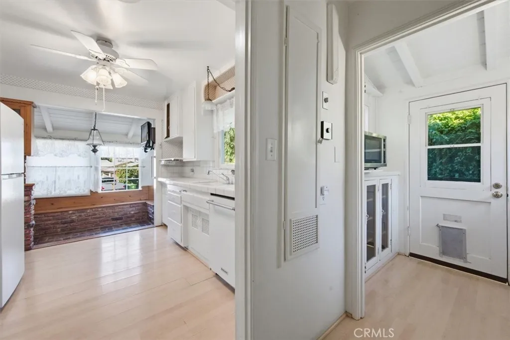 Additional image 71 of 22050 Independencia Street, Woodland Hills, CA 91364