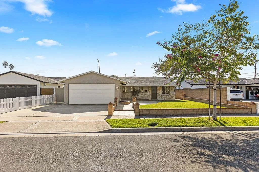Additional image 32 of 995 Post Road, Costa Mesa, CA 92626