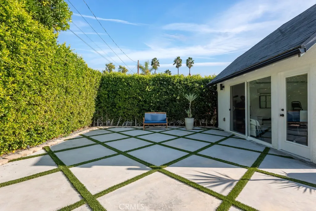 Additional image 68 of 1911 W Kenneth Rd, Glendale, CA 91201