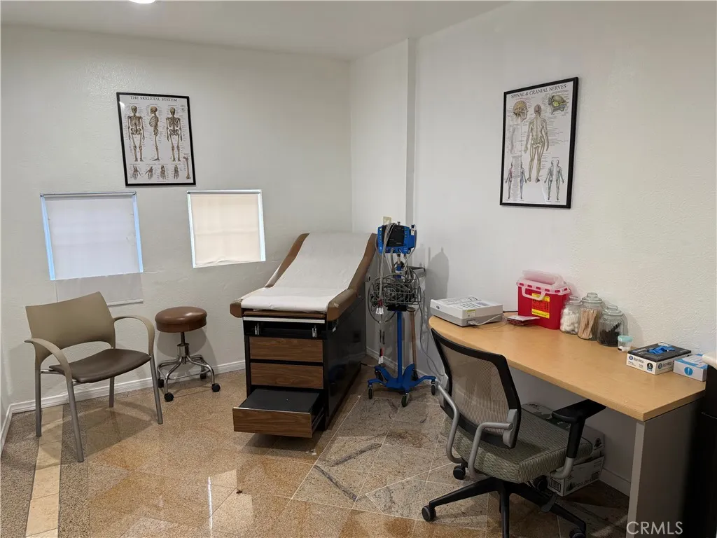 Additional image 43 of 726 S Main St, Santa Ana, CA 92701