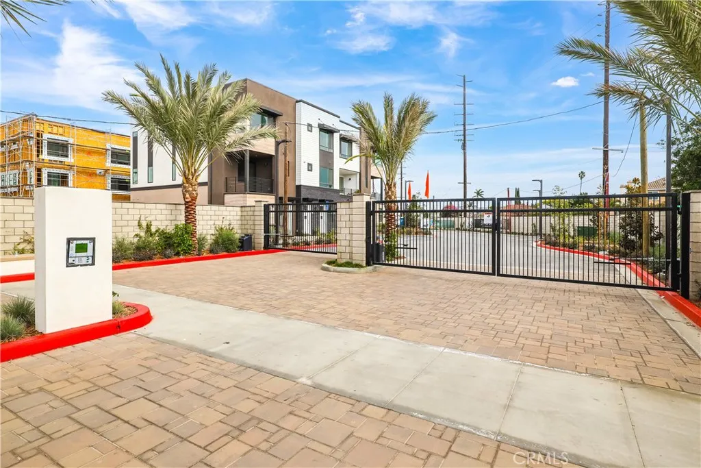 Additional image 34 of 52 Bigsby Drive, Stanton, CA 90680