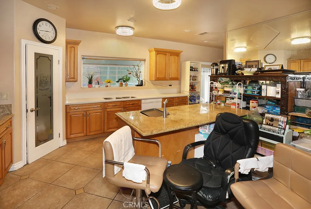 Additional image 3 of 13762 Pacific Avenue, Westminster, CA 92683