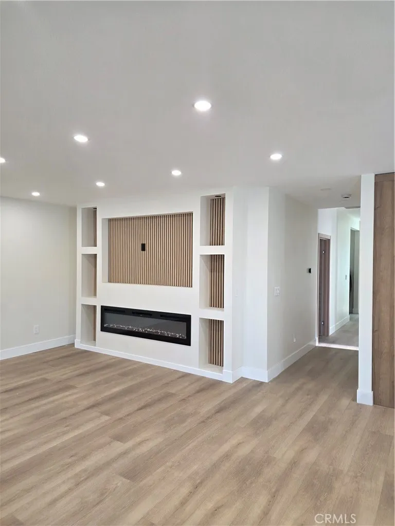 Additional image 16 of 254 W Santa Anita Ave, Burbank, CA 91502