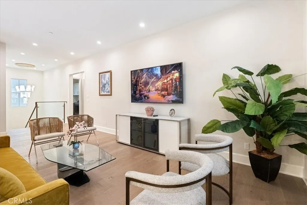 Additional image 51 of 244 coal mine, Irvine, CA 92602