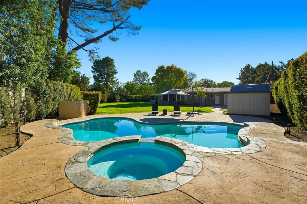 Additional image 120 of 22301 Marilla Street, Chatsworth, CA 91311