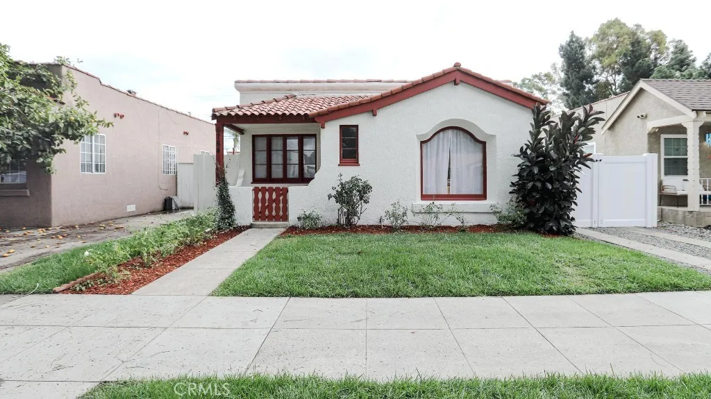 Additional image 101 of 6764 Lemon Ave, Long Beach, CA 90805